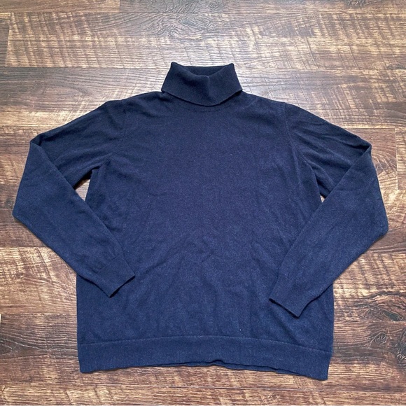 Orvis 100% cashmere navy blue super soft turtleneck sweater size XL - Picture 1 of 13